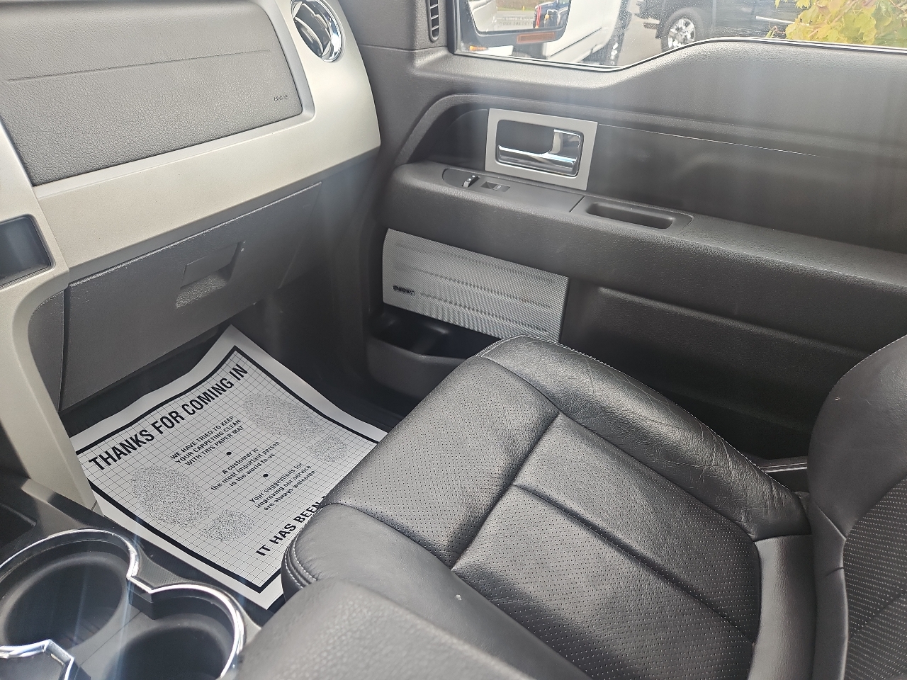 Ford F-150 4WD SuperCrew 145" Platinum 2012 Ford F-150 4WD SuperCrew 145" Platinum 2012