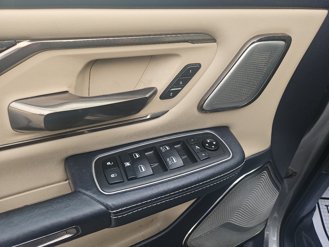 RAM 1500 Limited 4x4 Crew Cab 5'7" Box 2021