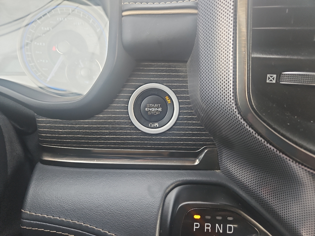 RAM 1500 Limited 4x4 Crew Cab 5'7" Box 2021