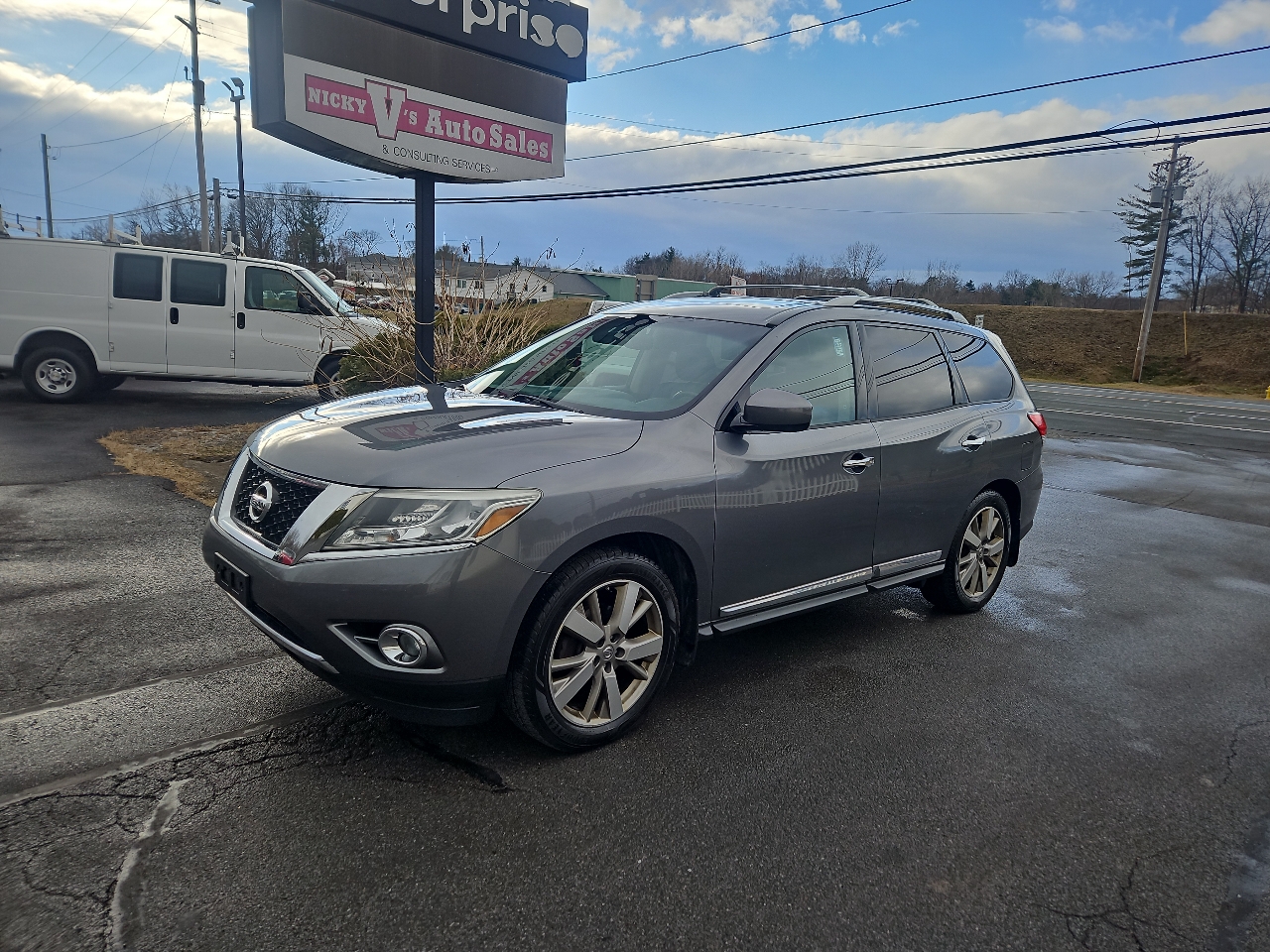 Nissan Pathfinder 4WD 4dr Platinum 2016