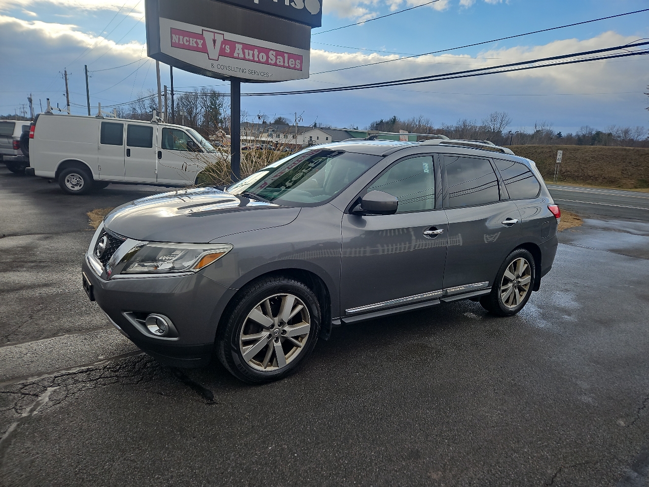 Nissan Pathfinder 4WD 4dr Platinum 2016