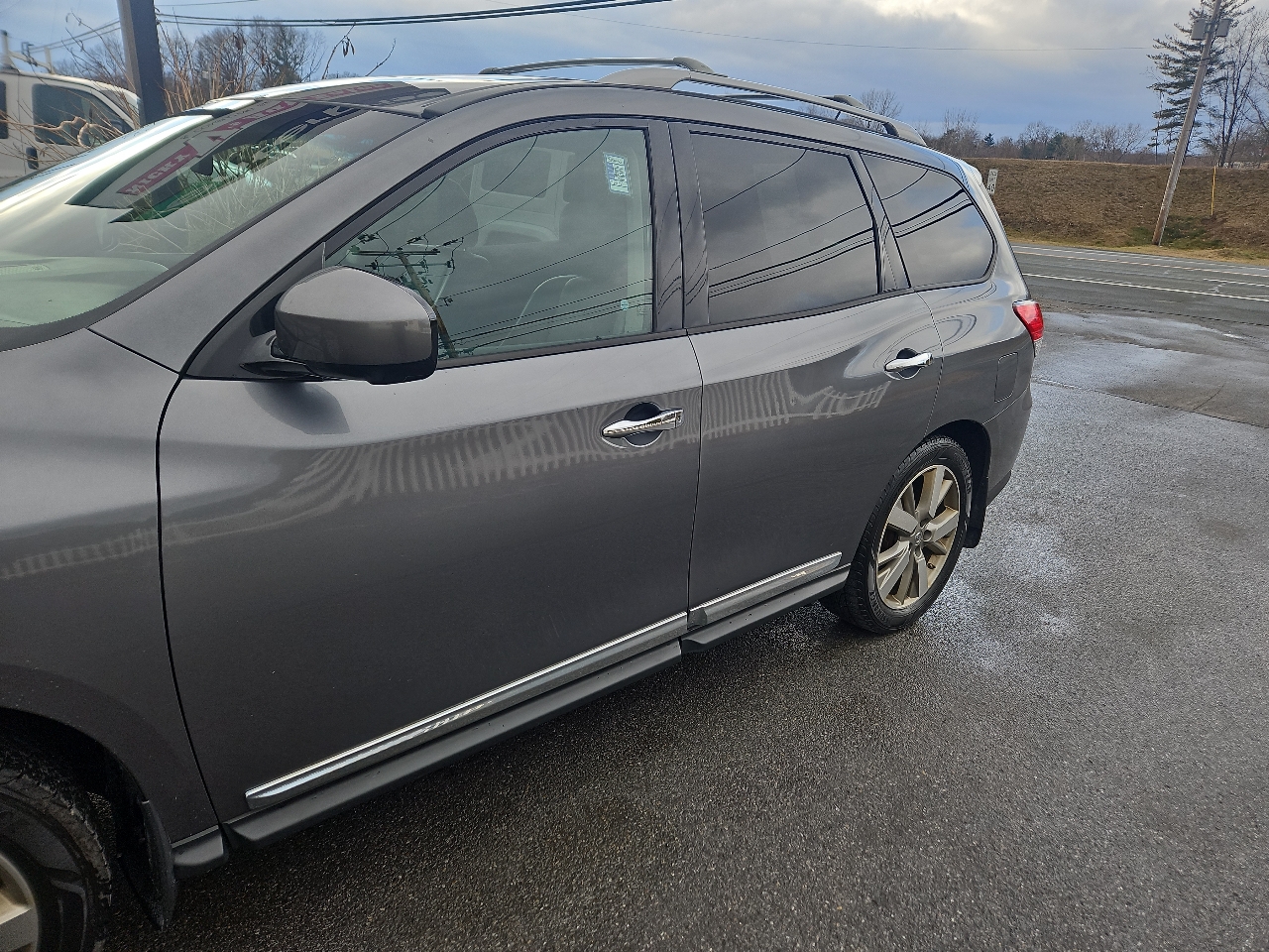 Nissan Pathfinder 4WD 4dr Platinum 2016