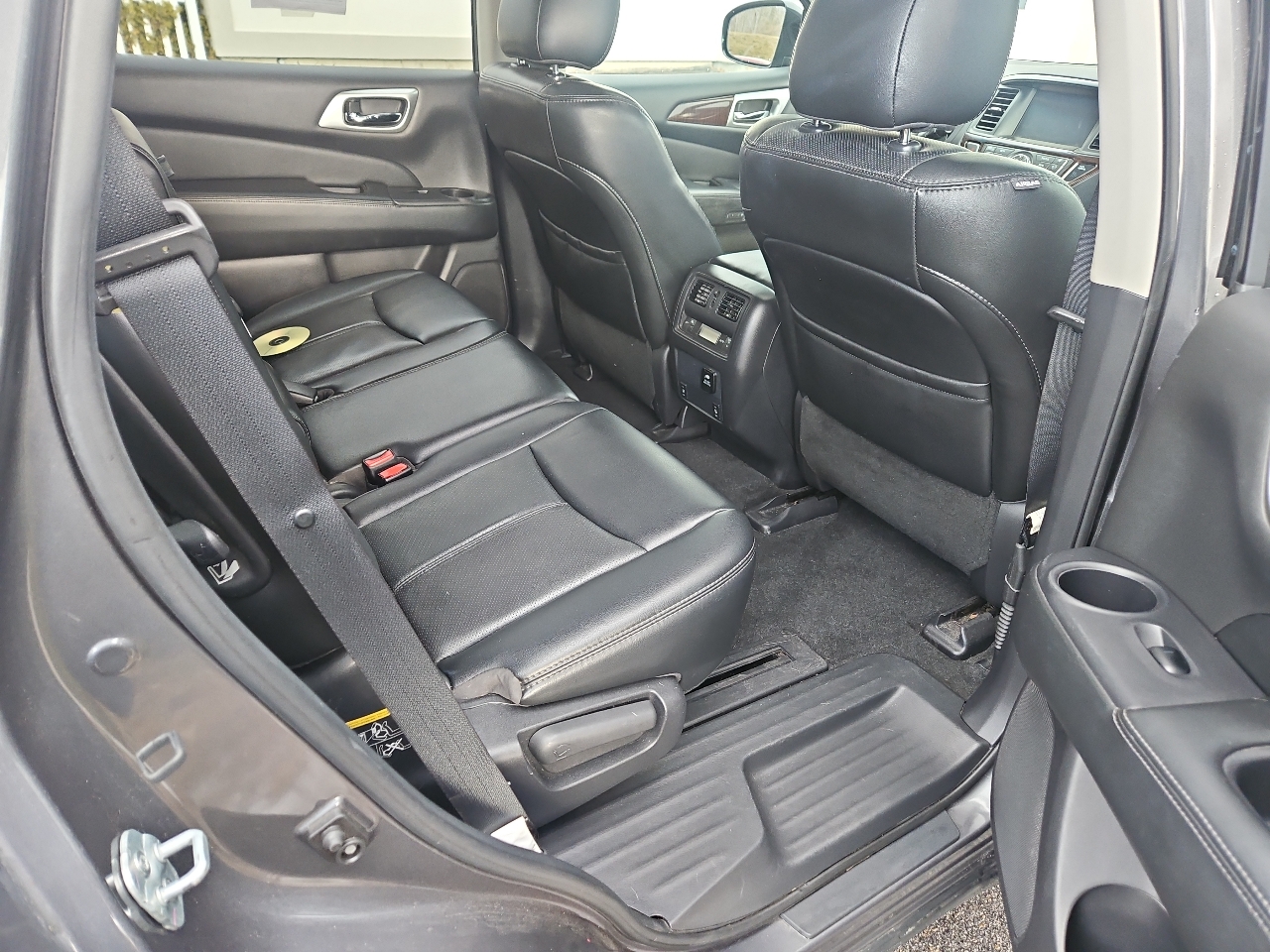 Nissan Pathfinder 4WD 4dr Platinum 2016