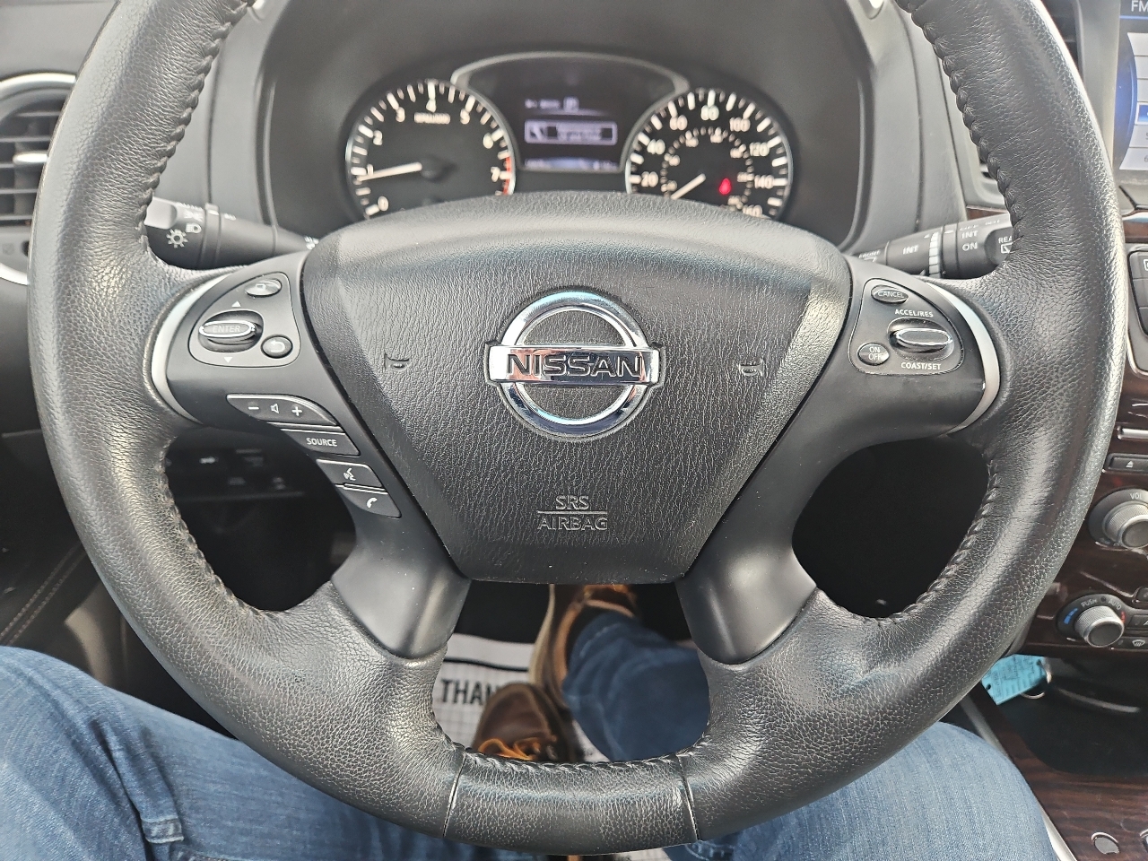 Nissan Pathfinder 4WD 4dr Platinum 2016