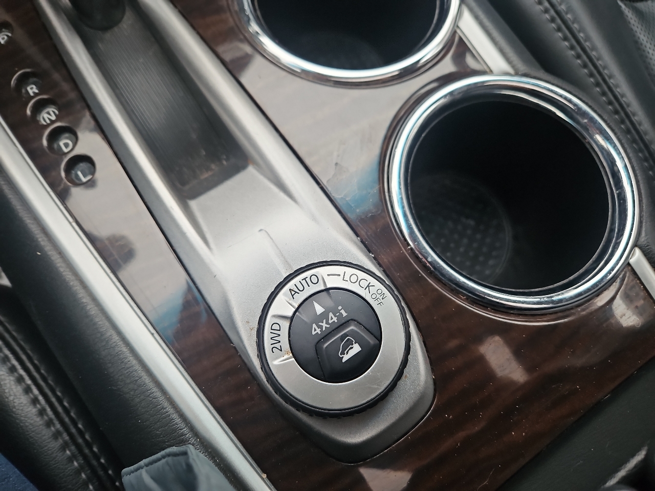 Nissan Pathfinder 4WD 4dr Platinum 2016