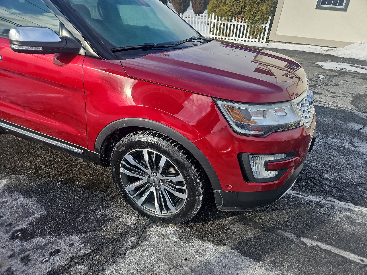 Ford Explorer 4WD 4dr Platinum 2016