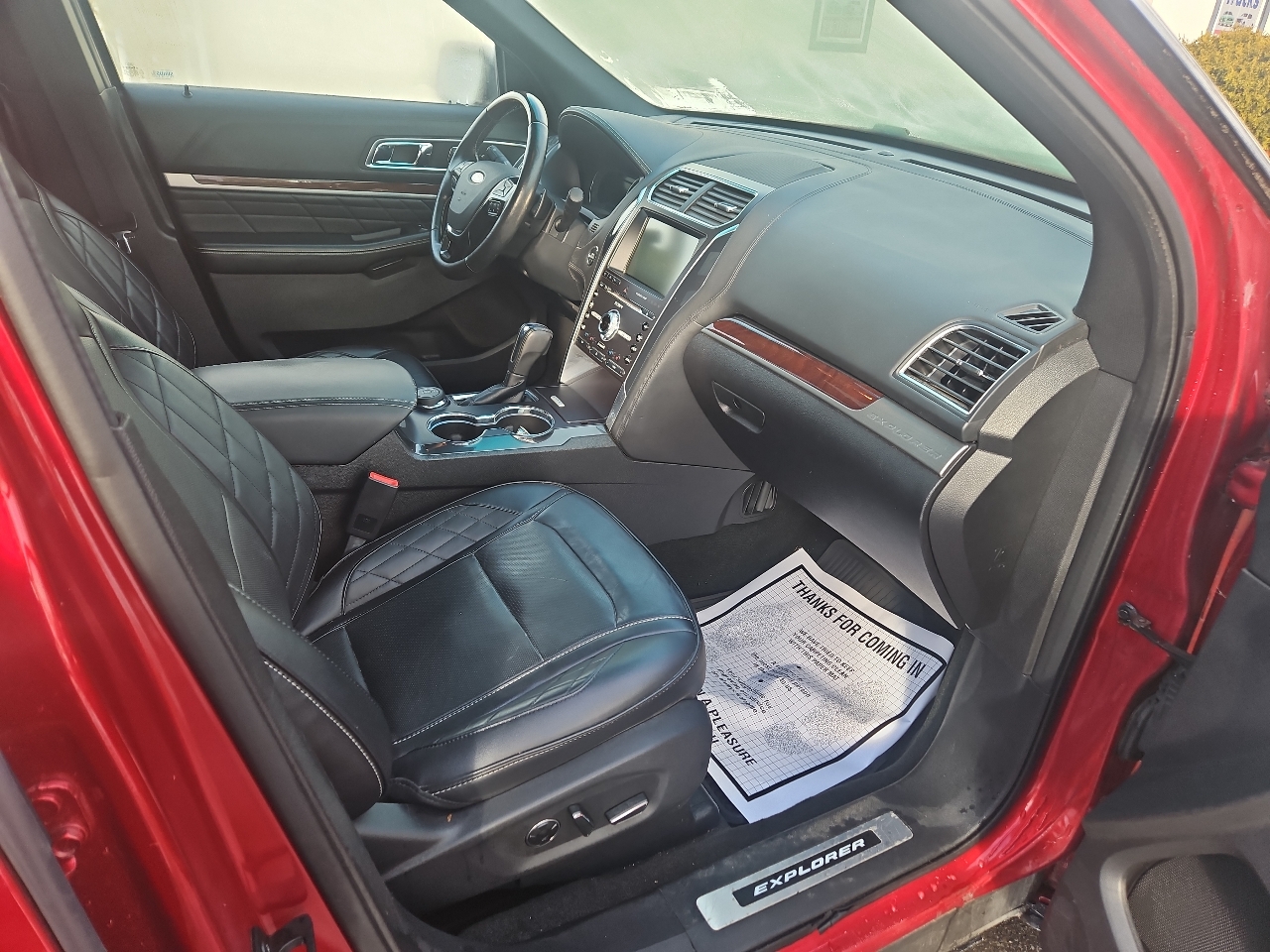 Ford Explorer 4WD 4dr Platinum 2016