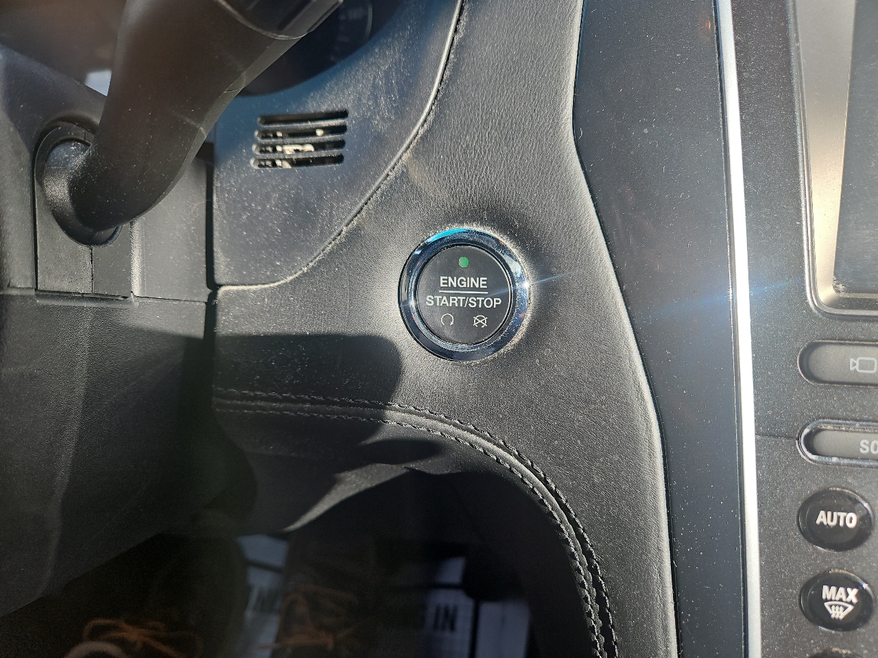 Ford Explorer 4WD 4dr Platinum 2016