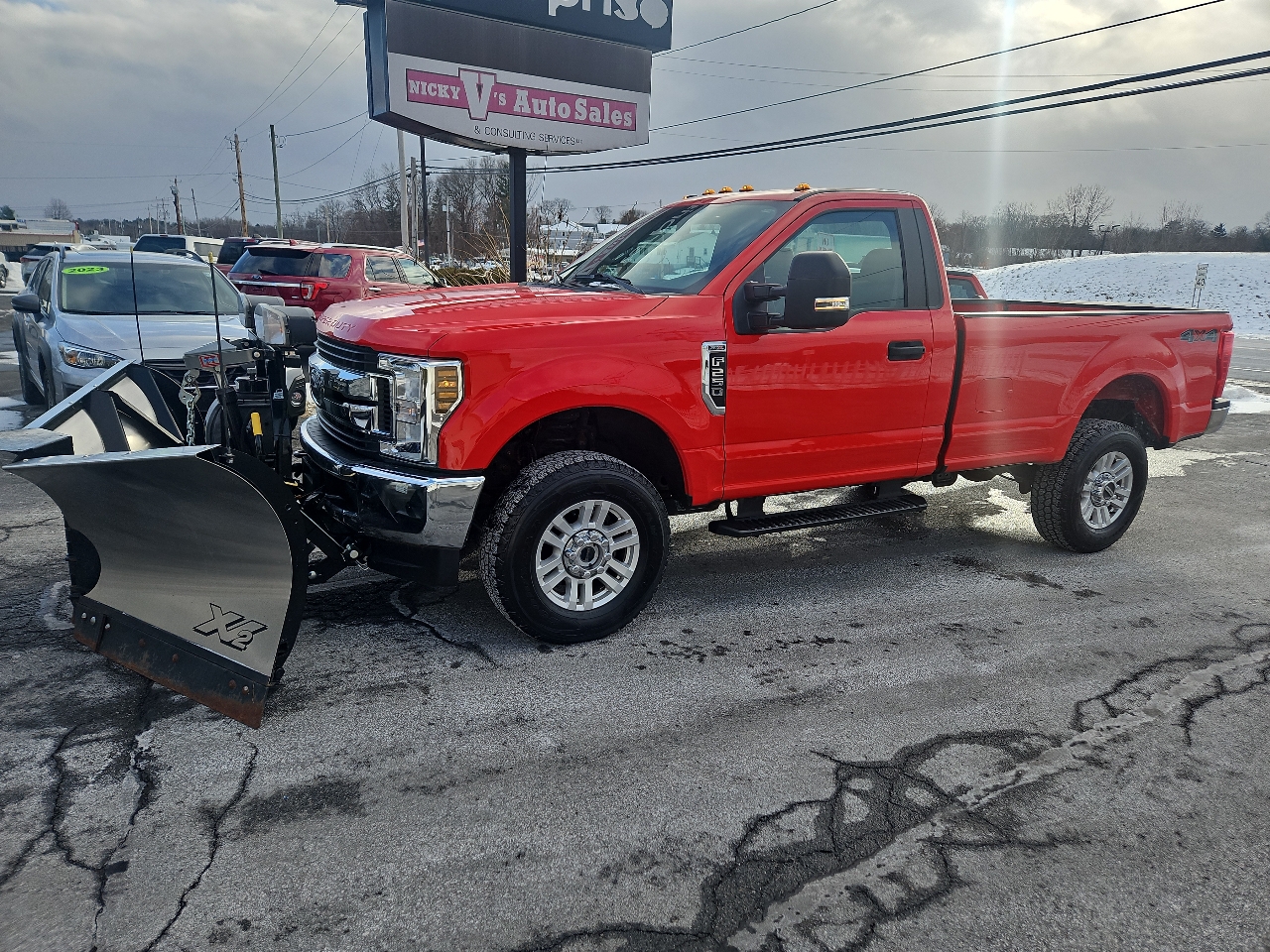 Ford Super Duty F-250 SRW XL 4WD Reg Cab 8' Box 2019