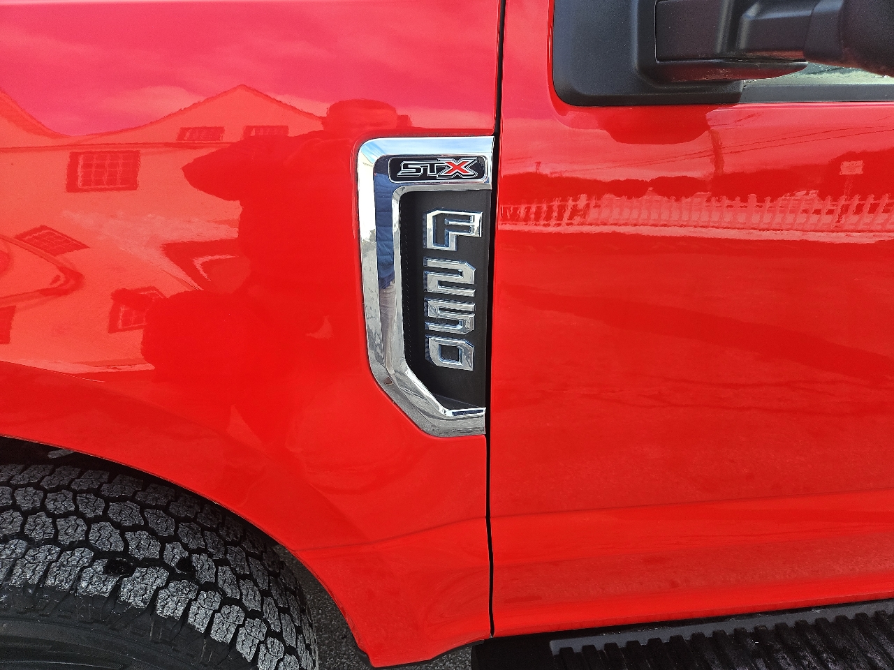 Ford Super Duty F-250 SRW XL 4WD Reg Cab 8' Box 2019