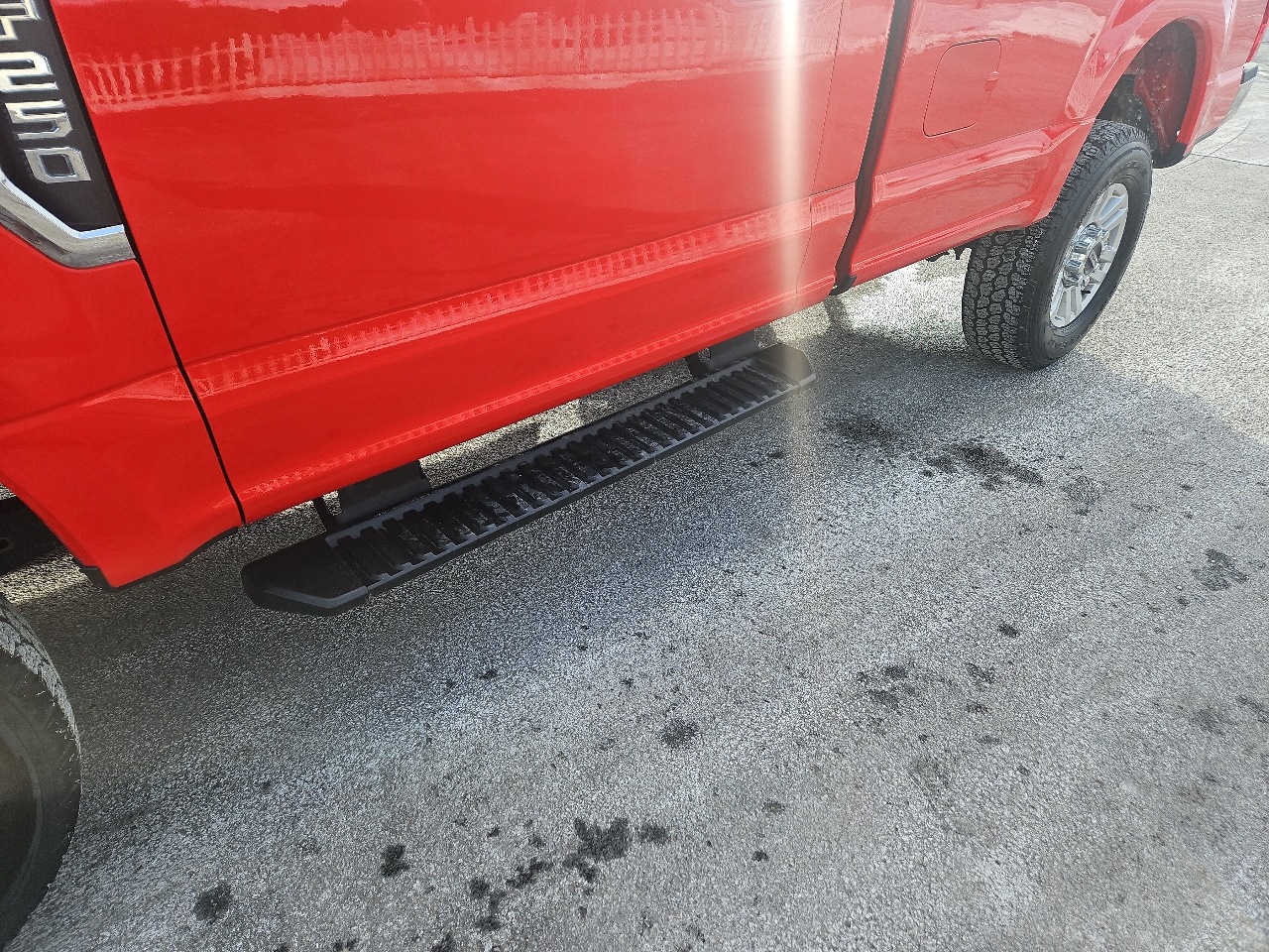 Ford Super Duty F-250 SRW XL 4WD Reg Cab 8' Box 2019