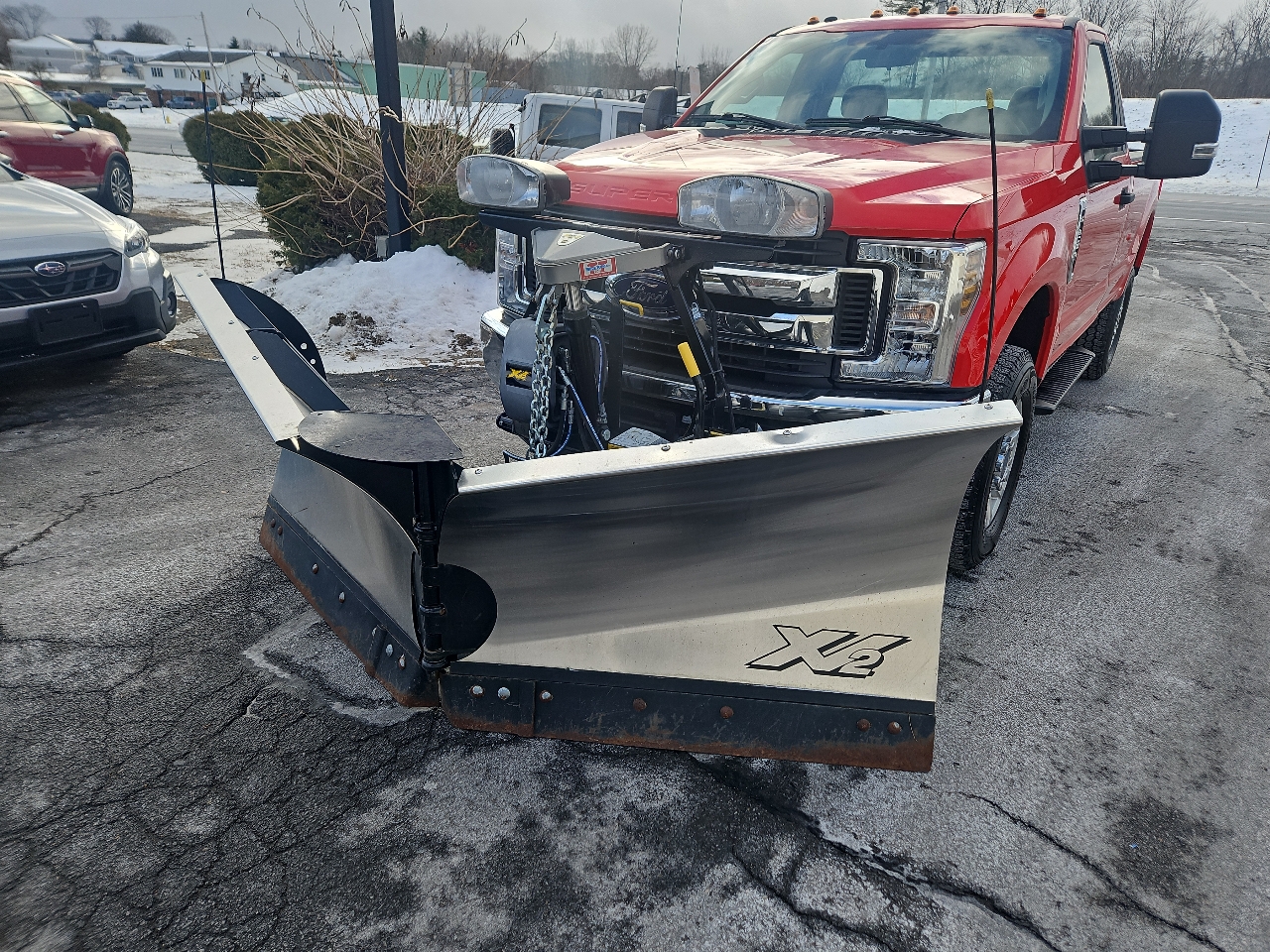 Ford Super Duty F-250 SRW XL 4WD Reg Cab 8' Box 2019