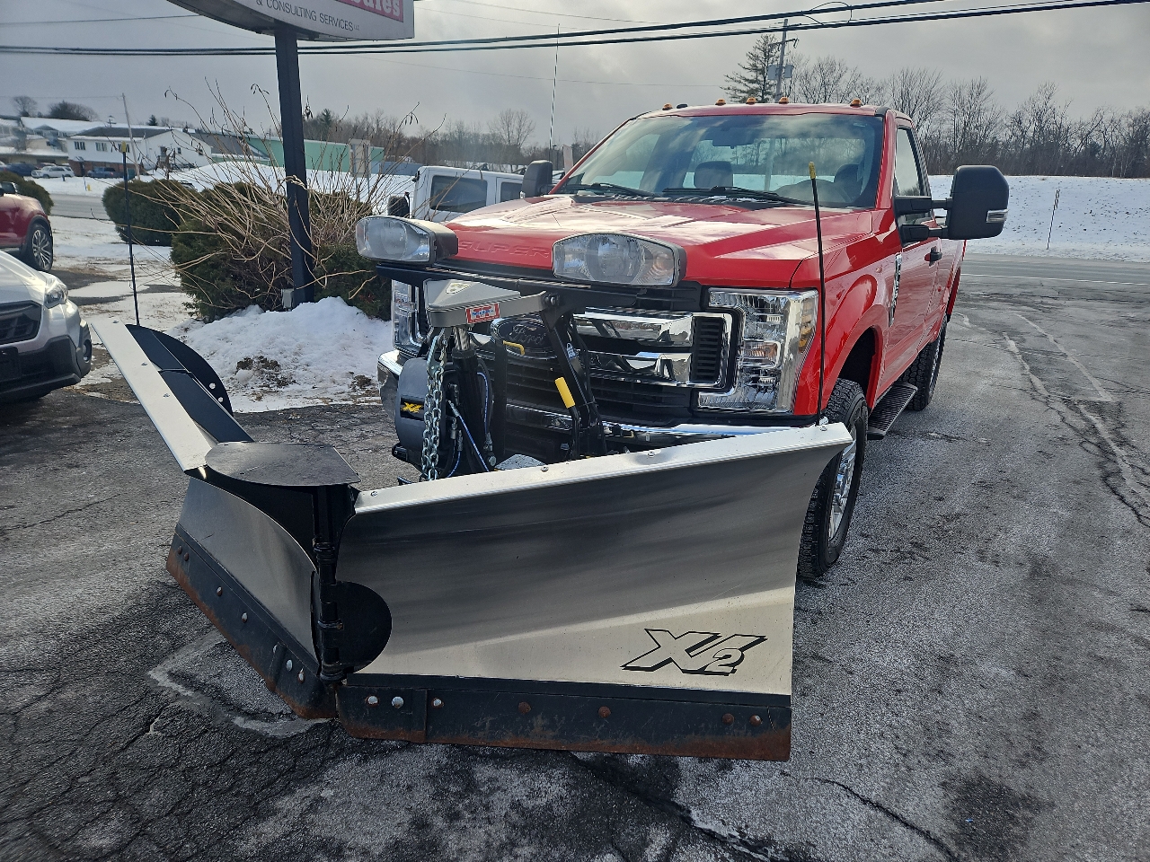 Ford Super Duty F-250 SRW XL 4WD Reg Cab 8' Box 2019
