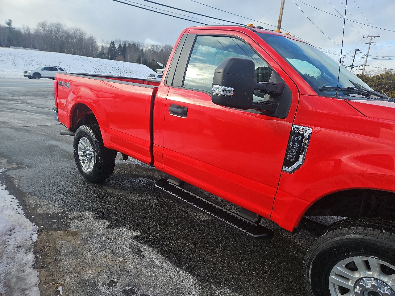 Ford Super Duty F-250 SRW XL 4WD Reg Cab 8' Box 2019
