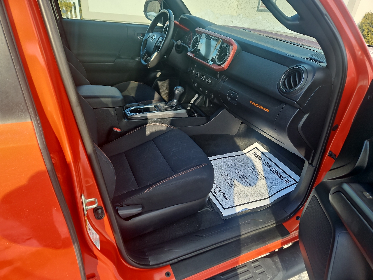 Toyota Tacoma TRD Off Road Double Cab 5' Bed V6 4x4 MT (Natl) 2017