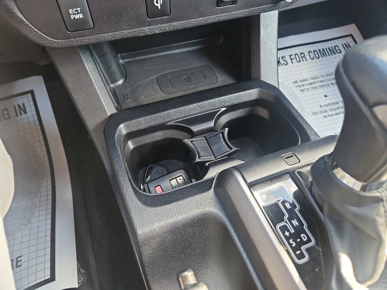 Toyota Tacoma TRD Off Road Double Cab 5' Bed V6 4x4 MT (Natl) 2017