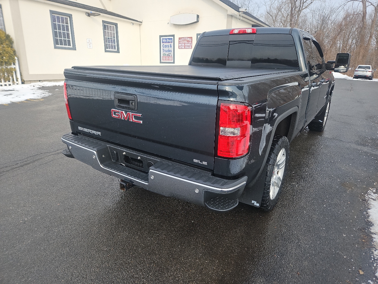 GMC Sierra 1500 4WD Double Cab 143.5" SLE 2017