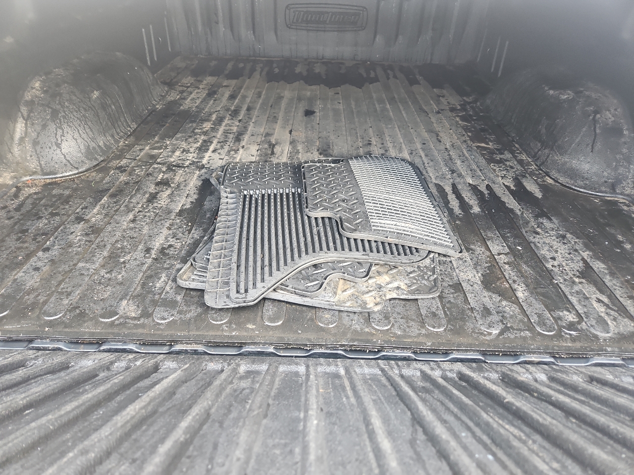 GMC Sierra 1500 4WD Double Cab 143.5" SLE 2017