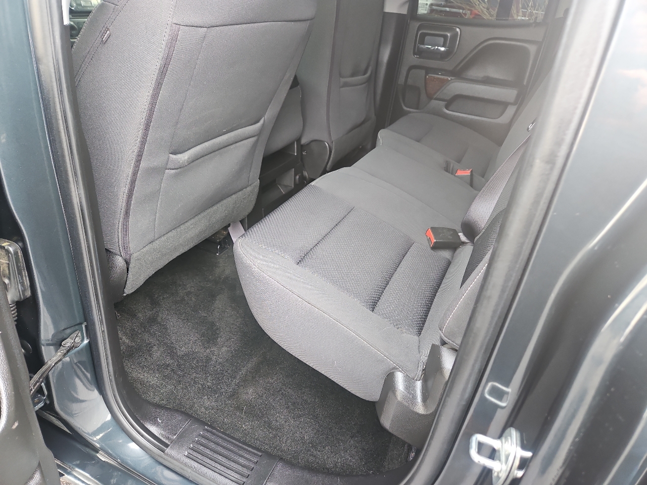 GMC Sierra 1500 4WD Double Cab 143.5" SLE 2017