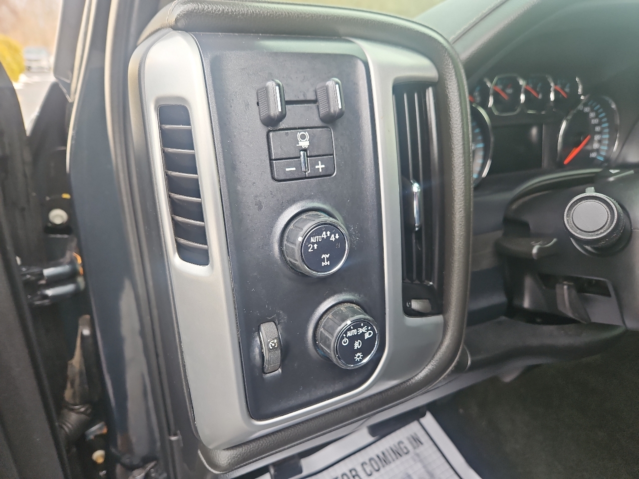 GMC Sierra 1500 4WD Double Cab 143.5" SLE 2017