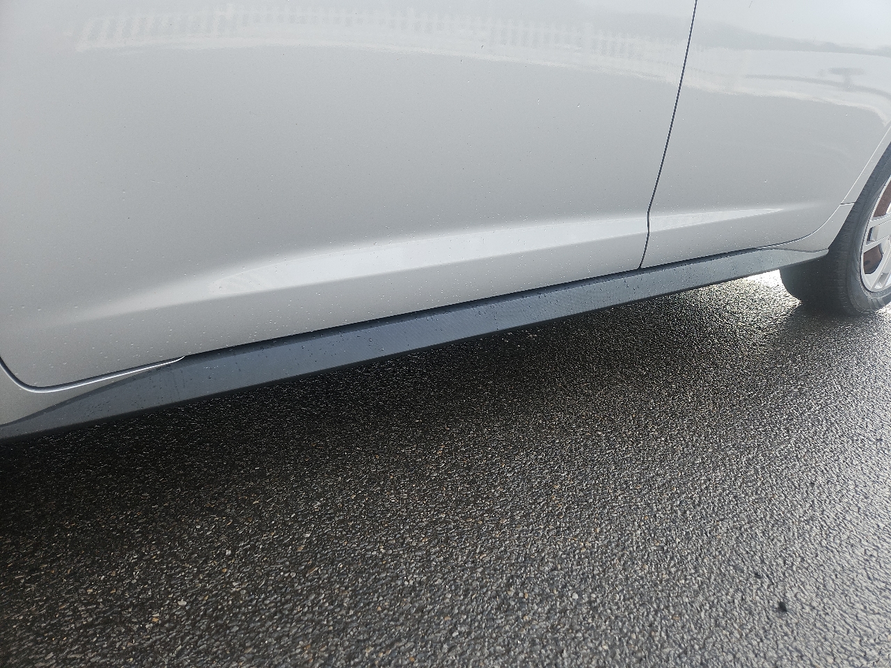 Pontiac Vibe 4dr HB AWD 2009