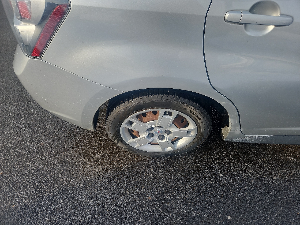 Pontiac Vibe 4dr HB AWD 2009