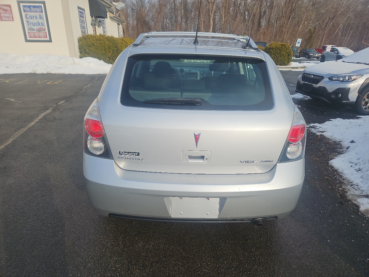 Pontiac Vibe 4dr HB AWD 2009