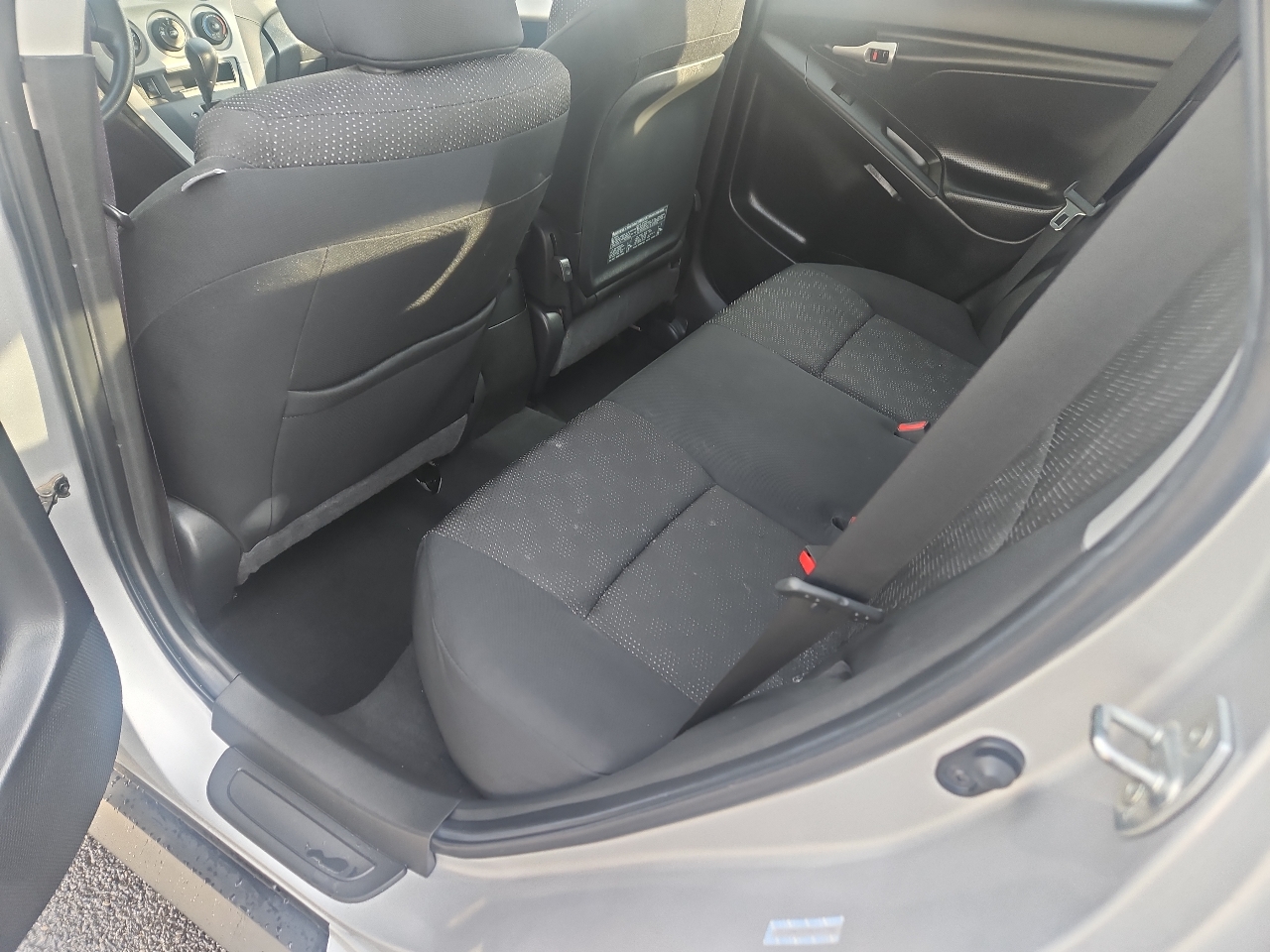 Pontiac Vibe 4dr HB AWD 2009