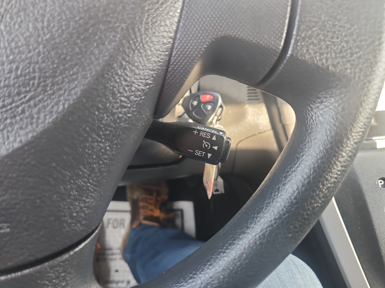 Pontiac Vibe 4dr HB AWD 2009