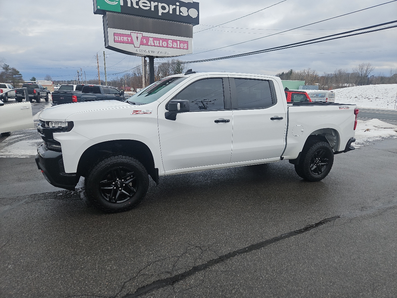 Chevrolet Silverado 1500 4WD Crew Cab 147" LT Trail Boss 2020