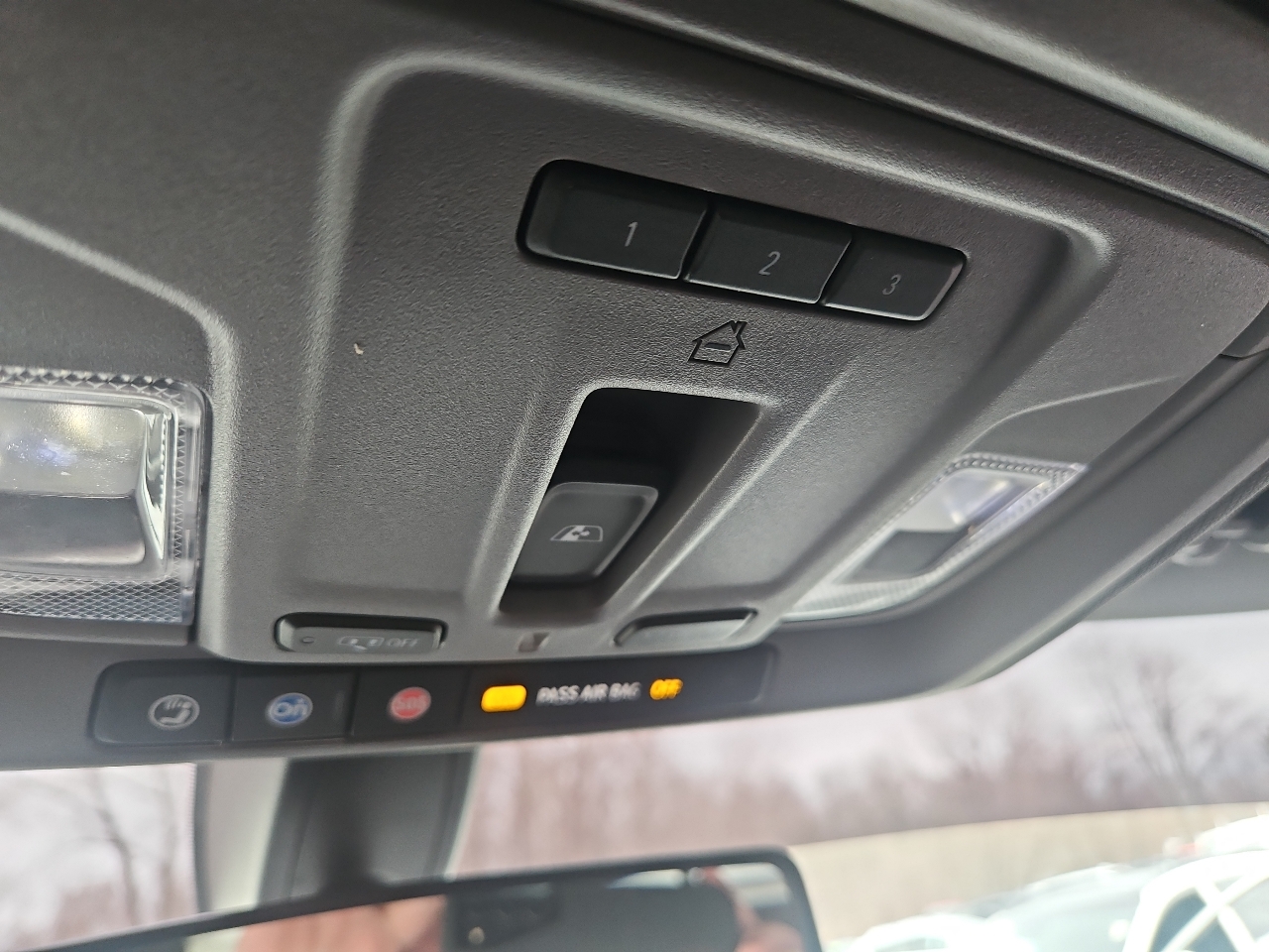 Chevrolet Silverado 1500 4WD Crew Cab 147" LT Trail Boss 2020