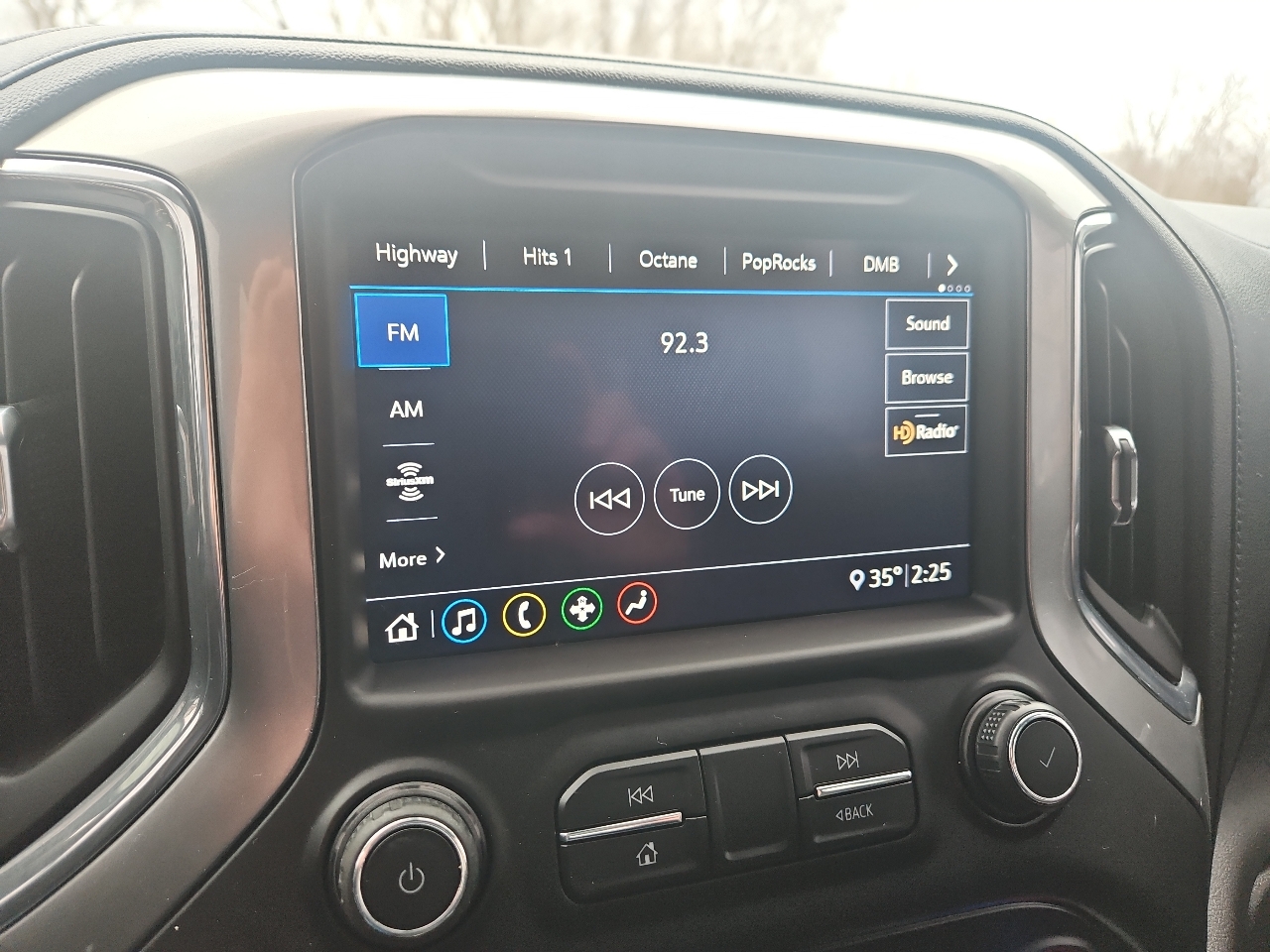 Chevrolet Silverado 1500 4WD Crew Cab 147" LT Trail Boss 2020