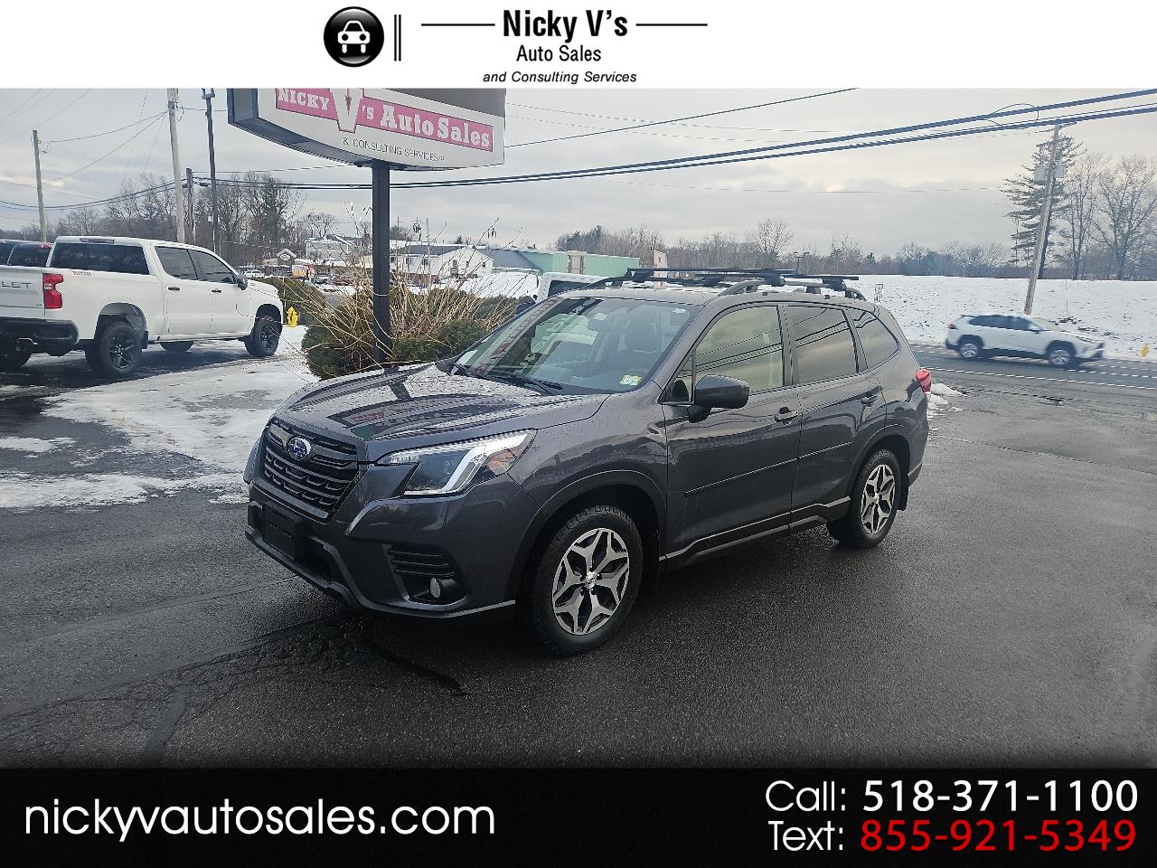 2022 Subaru Forester Premium CVT