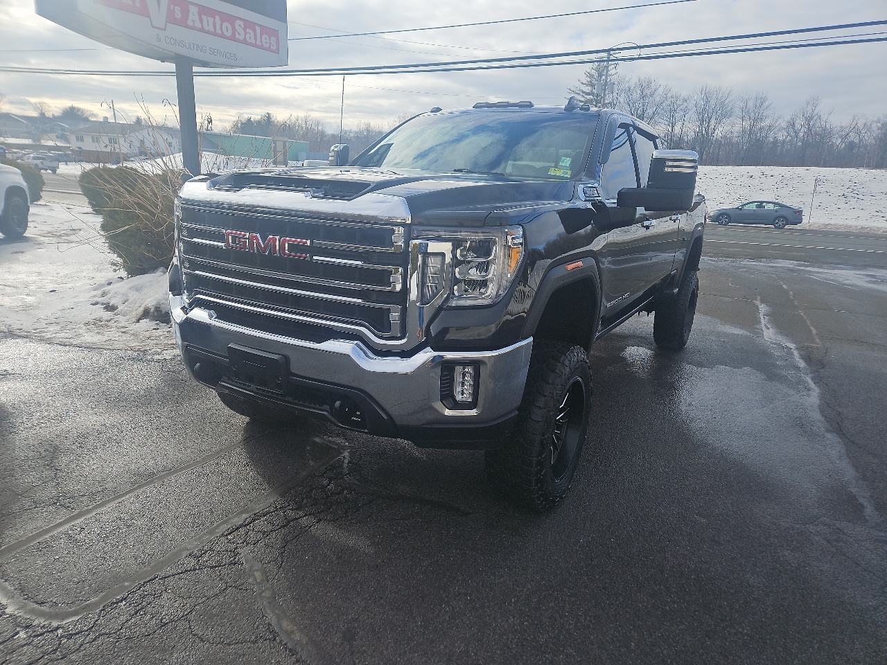 GMC Sierra 2500HD 4WD Crew Cab 159" SLT 2023