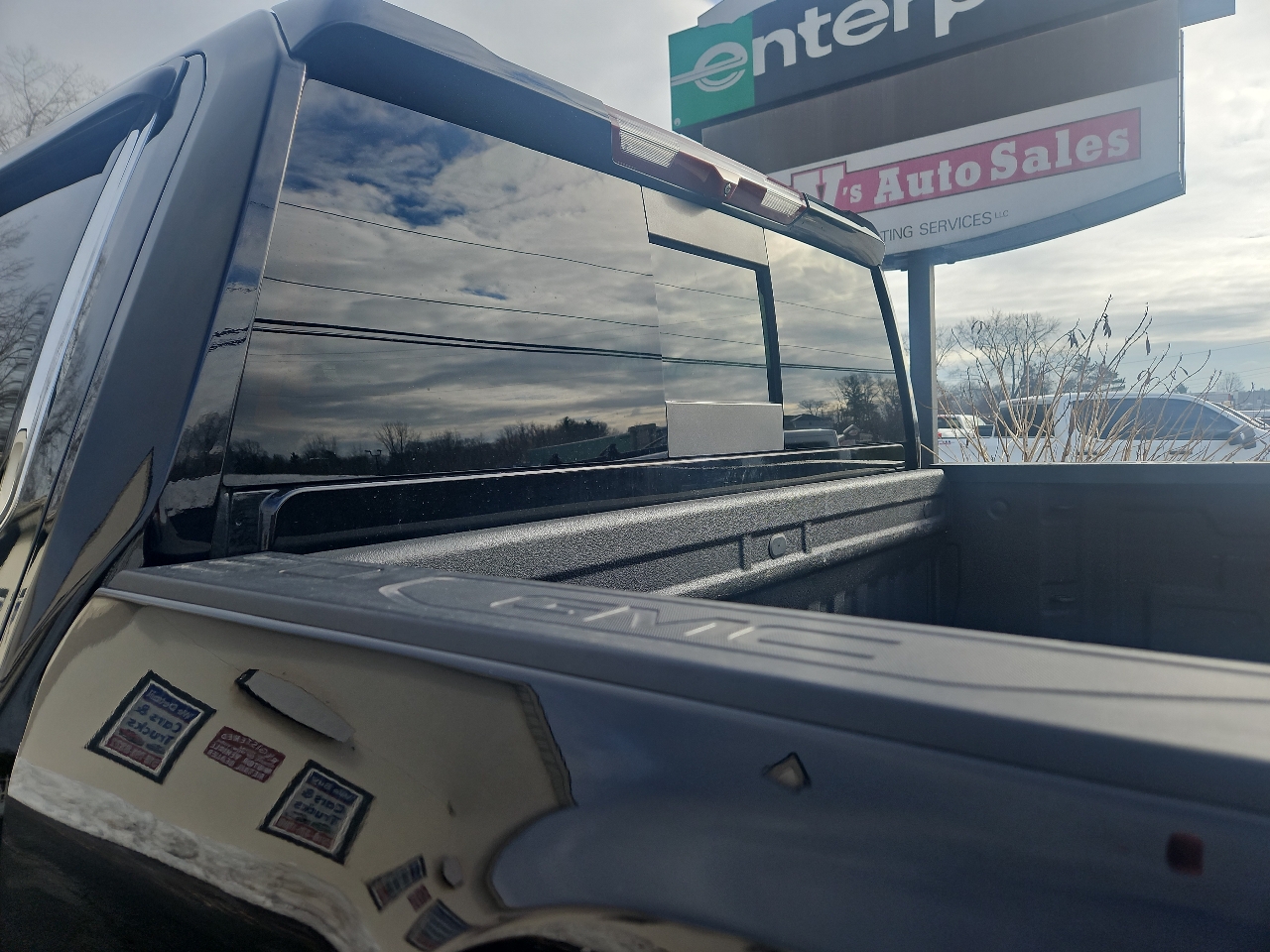 GMC Sierra 2500HD 4WD Crew Cab 159" SLT 2023