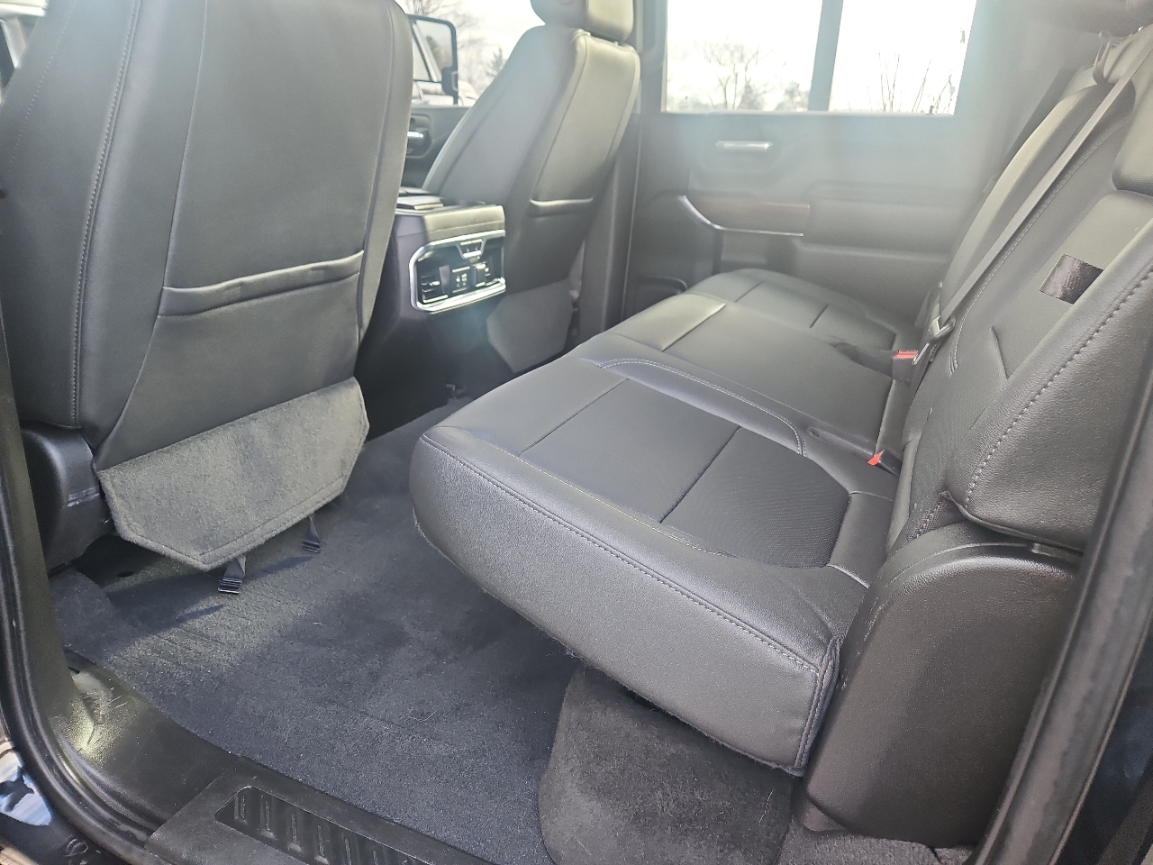 GMC Sierra 2500HD 4WD Crew Cab 159" SLT 2023