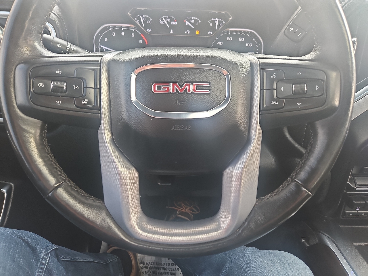 GMC Sierra 2500HD 4WD Crew Cab 159" SLT 2023