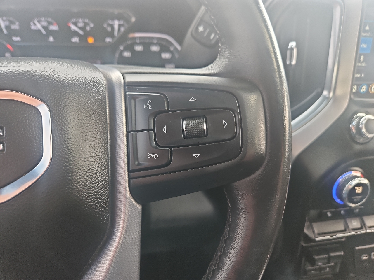 GMC Sierra 2500HD 4WD Crew Cab 159" SLT 2023