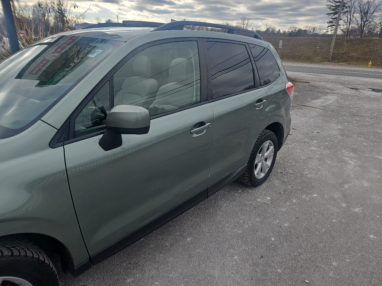 Subaru Forester 4dr CVT 2.5i Premium PZEV 2015