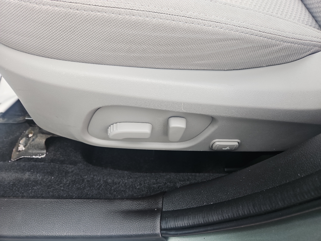 Subaru Forester 4dr CVT 2.5i Premium PZEV 2015