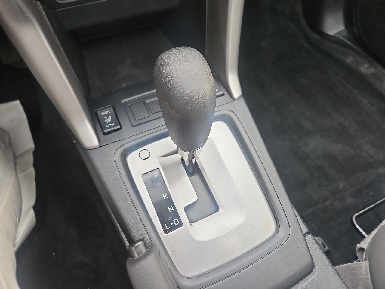 Subaru Forester 4dr CVT 2.5i Premium PZEV 2015