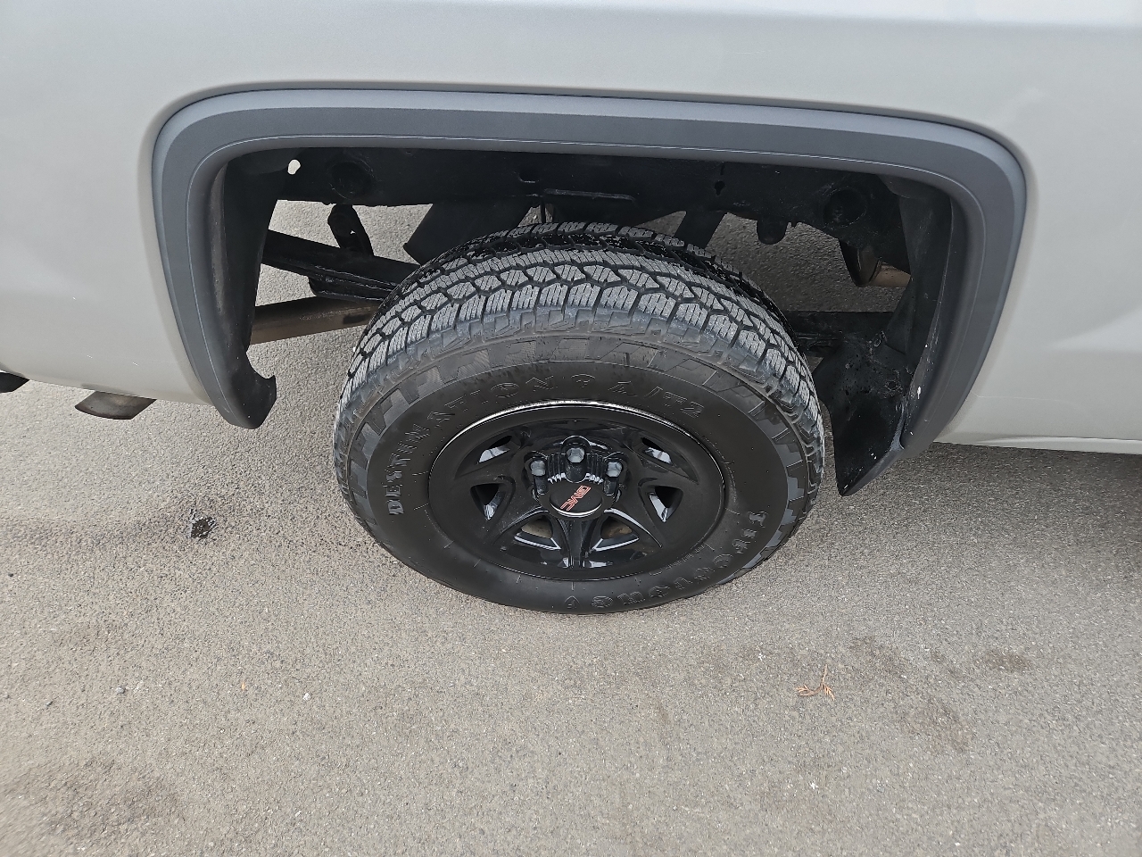 GMC Sierra 1500 4WD Crew Cab 143.5" 2015