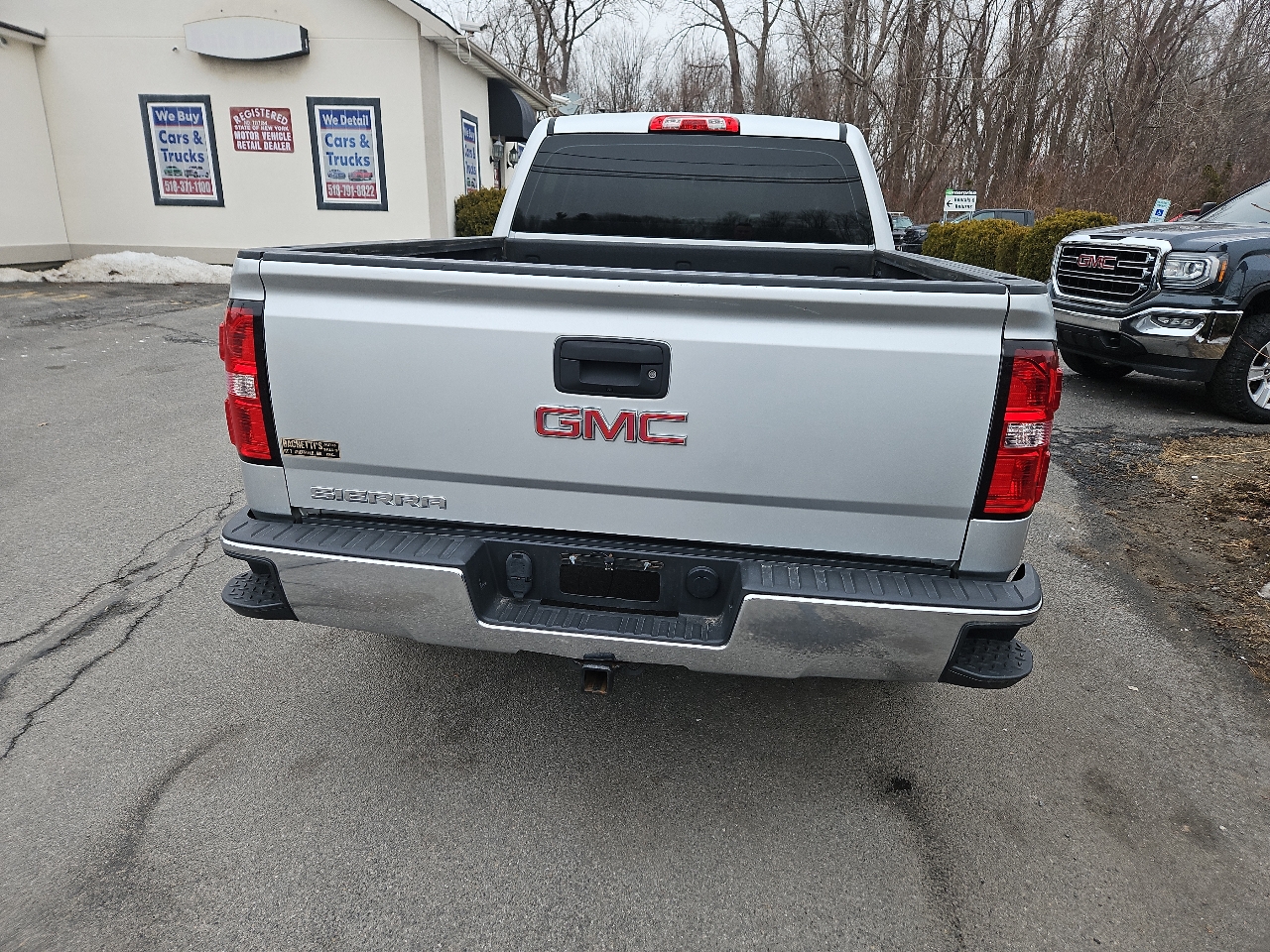 GMC Sierra 1500 4WD Crew Cab 143.5" 2015