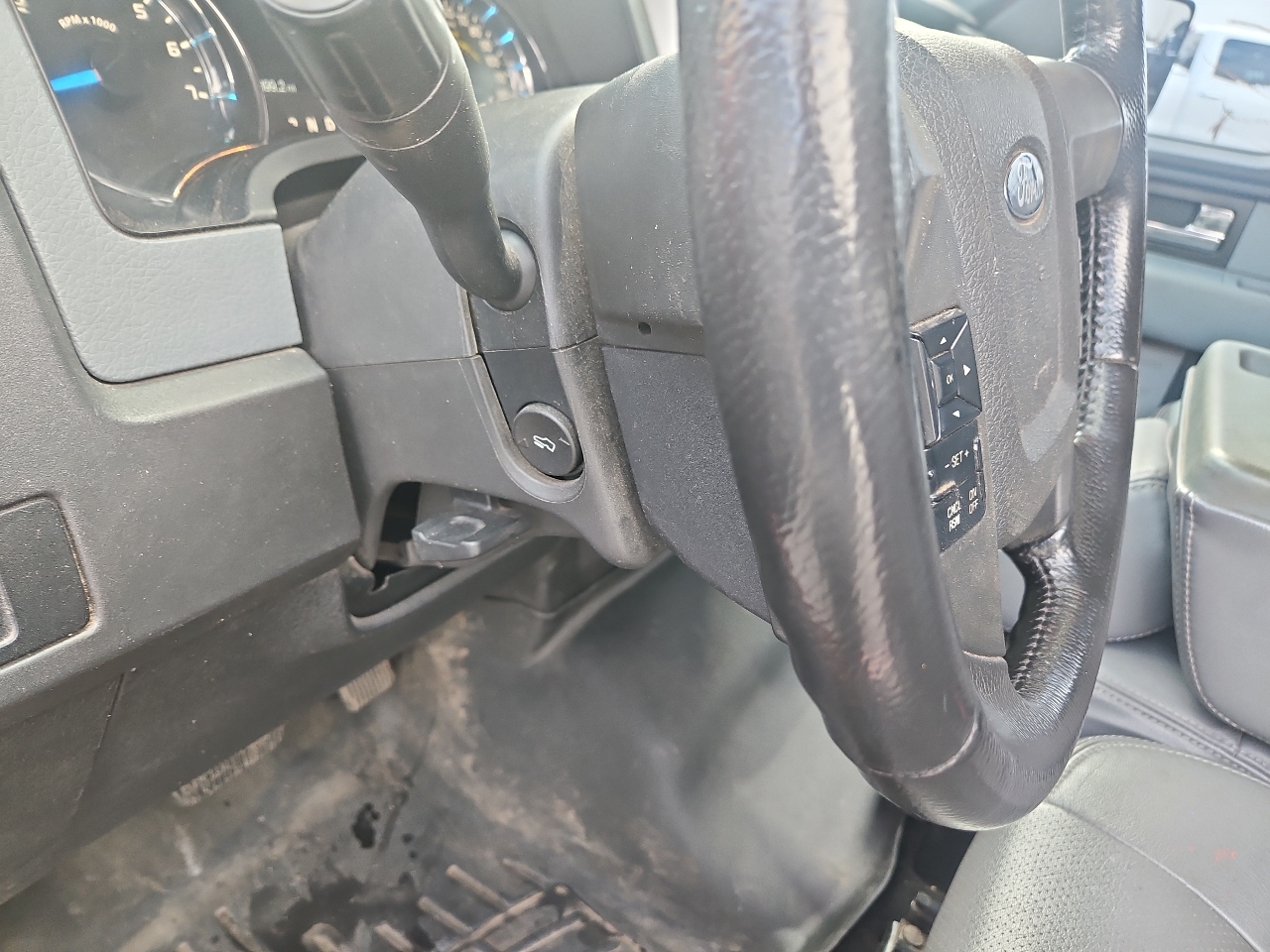 Ford F-150 4WD SuperCrew 157" XLT 2014