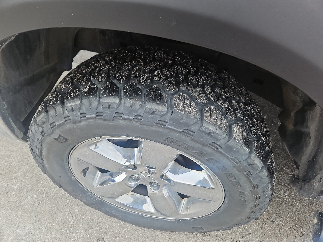 RAM 1500 4WD Quad Cab 140.5" Big Horn 2013