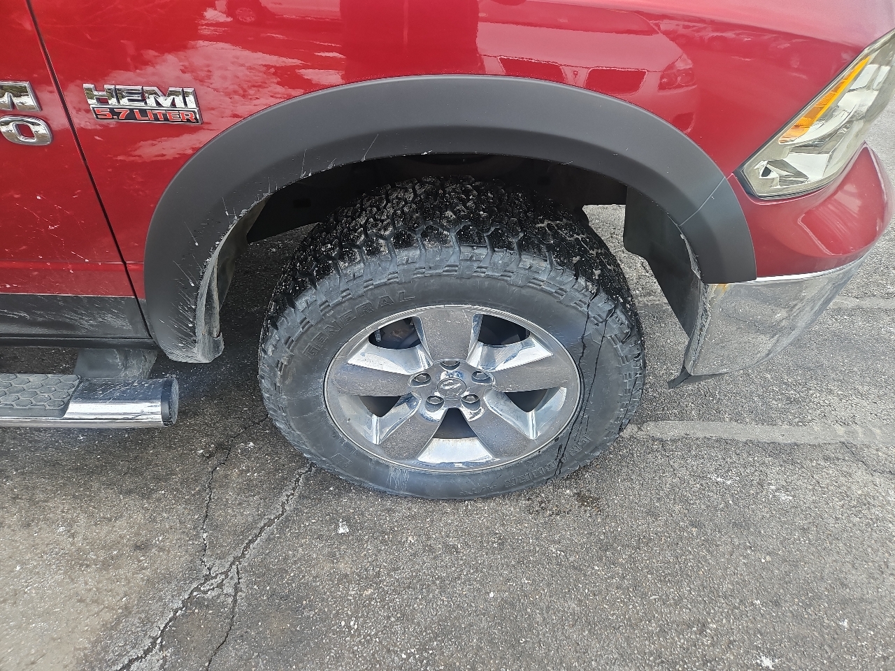 RAM 1500 4WD Quad Cab 140.5" Big Horn 2013