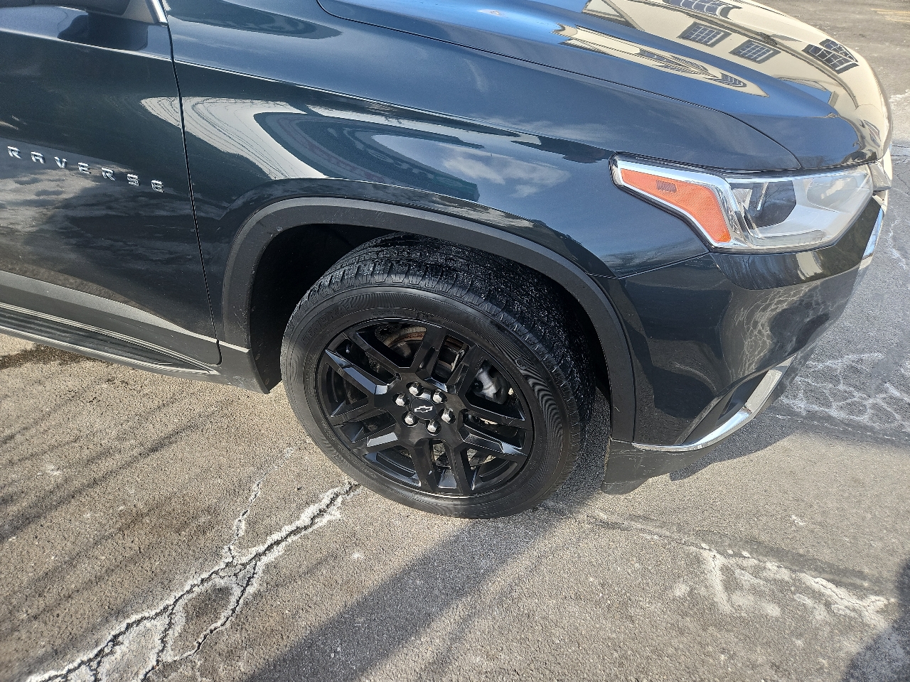 Chevrolet Traverse AWD 4dr LT Leather 2021