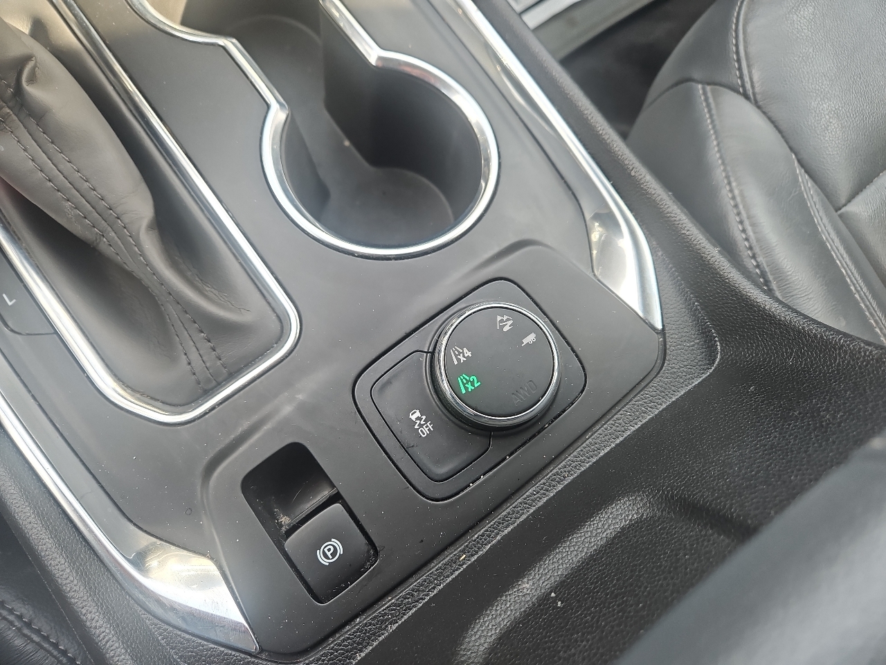 Chevrolet Traverse AWD 4dr LT Leather 2021