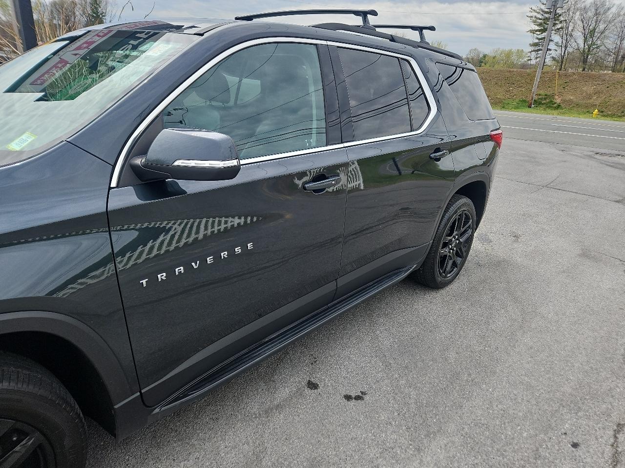 Chevrolet Traverse AWD 4dr LT Leather 2021