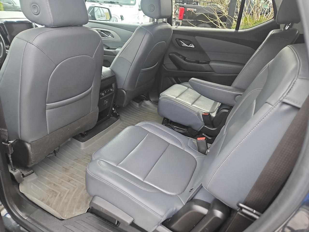 Chevrolet Traverse AWD 4dr LT Leather 2021